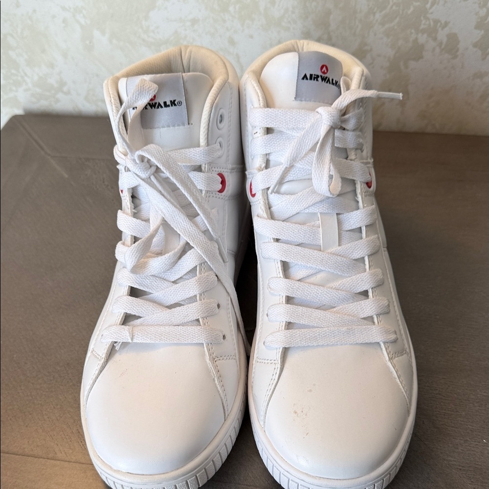 NWOT Airwalk White High-Top Sneakers